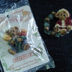 Boyd's Bears Pin Bundle of 2 TULIP & SANTA